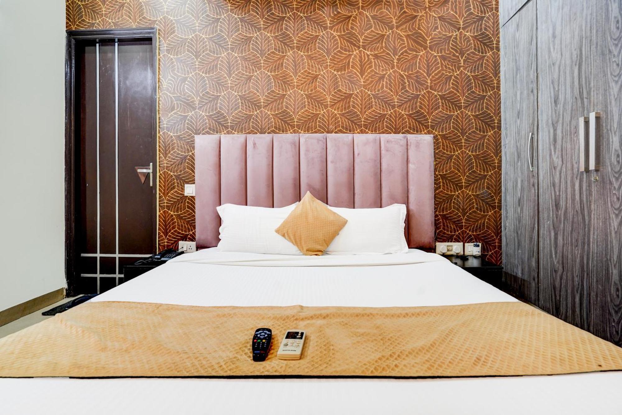 Fabexpress Next Home Gurgaon Zewnętrze zdjęcie